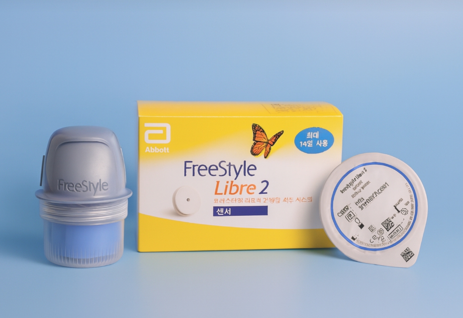 연속혈당측정기(CGM)는 손가락 채혈 없이도 실시간으로 혈당 변화 추세를 확인할 수 있게 해주는 장치이다?