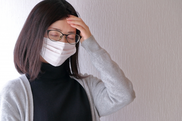 When you are sick with a cold or stomach flu and can’t eat well, should you temporarily stop your diabetes medication or insulin injections?