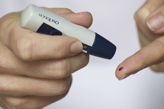 Should diabetic patients take their medication as usual even during acute illnesses like fever or diarrhea?
