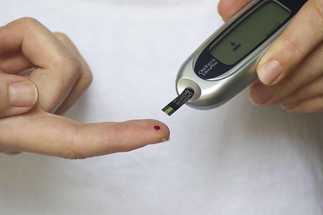Does blood sugar management become easier for people with diabetes when they get an infectious disease?