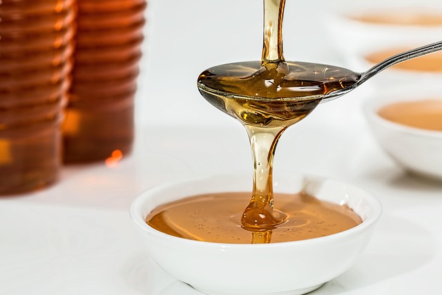 Should diabetic patients completely stop carbohydrate intake for blood sugar management?