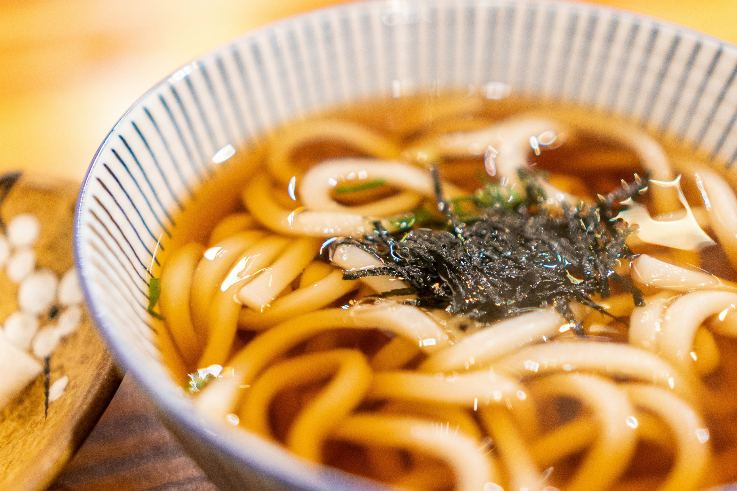 Does udon raise blood sugar faster than soba (buckwheat noodles)?